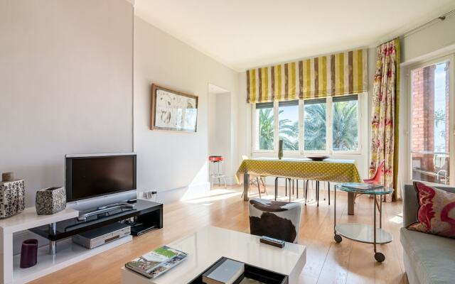 Premium Holiday Home in Cannes la Bocca With Swimming Pool