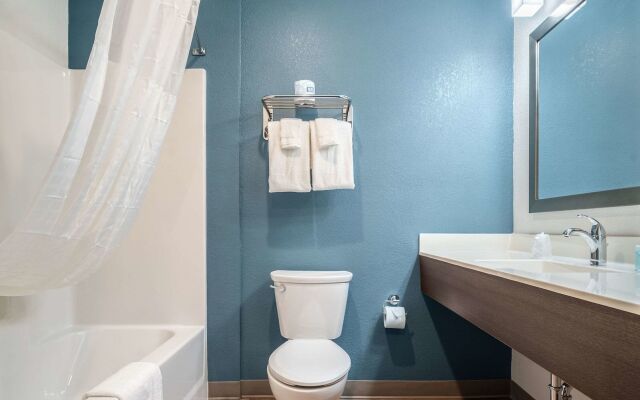 WoodSpring Suites Naples West