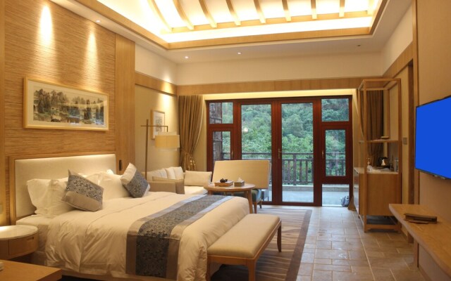 Narada Resort & Spa Cifu Lake Guangxi