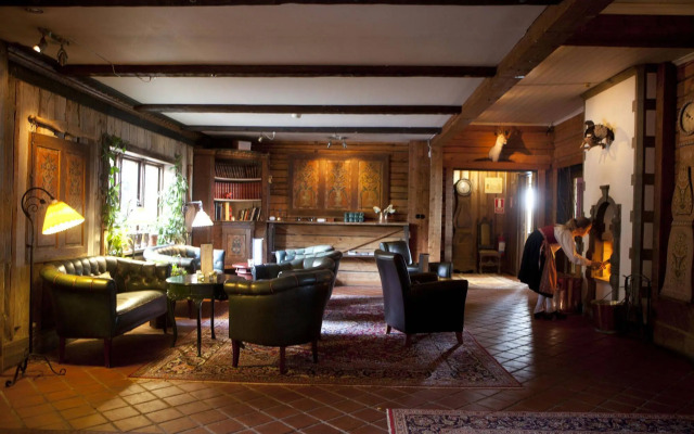 Green Hotel