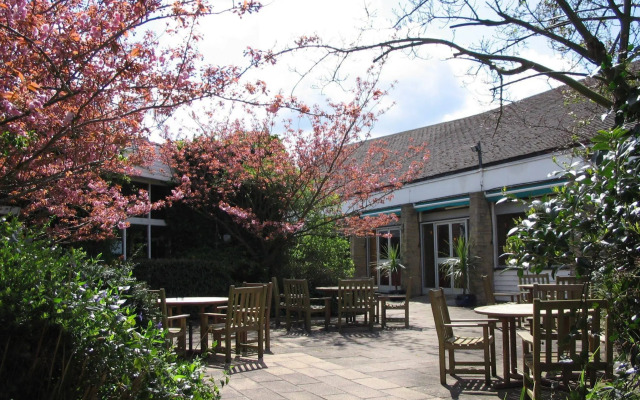 Holiday Inn Swindon by IHG