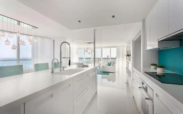 Setai Residences by Flashstay