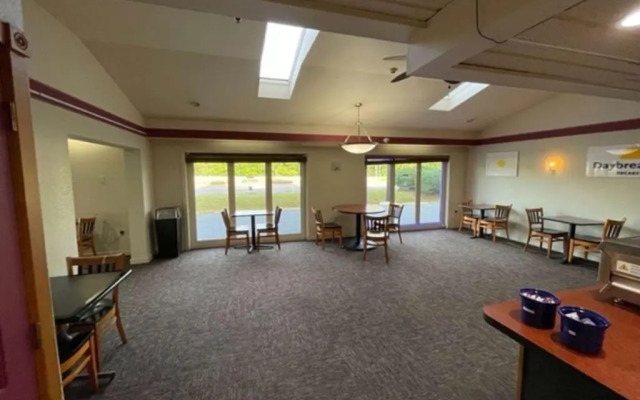 Days Inn Harrisburg North