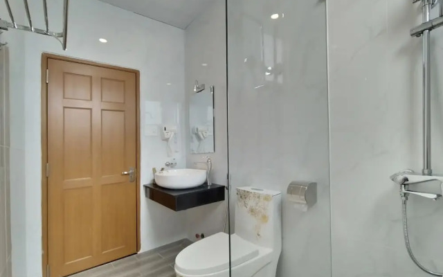 Oyo 841 Bao Hoang Hotel