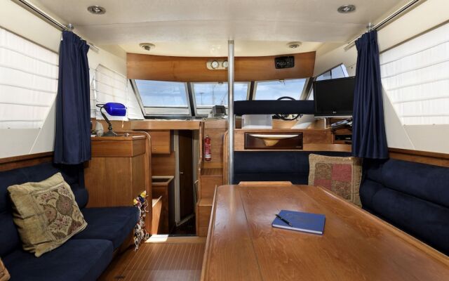 Blue II Yacht
