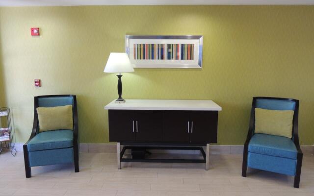 Holiday Inn Express & Suites Birmingham Trussville by IHG