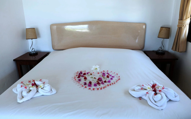 Samed Cliff Resort