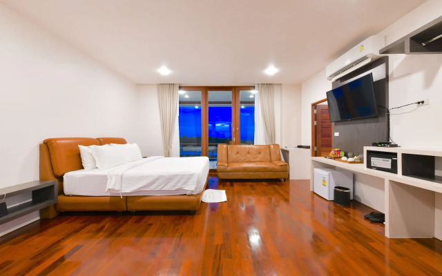 Phi Phi Mountain Beach Resort