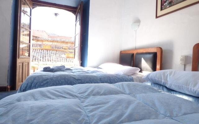 The Grasshopper Hostal Plaza de Armas