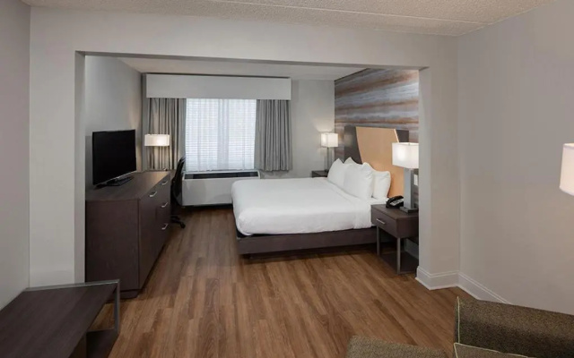 Hotel Trilogy Albany Airport, Tapestry Collection by Hilton
