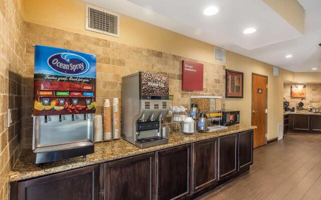 Comfort Suites North Dallas