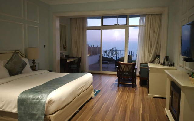 Fragrant Nature Munnar - A Classified Hotel