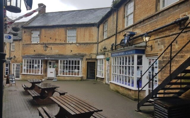 The George Hotel, Crewkerne