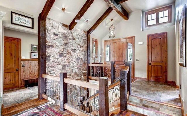 Moose Lodge Highlands Area by Pinnacle Lodging