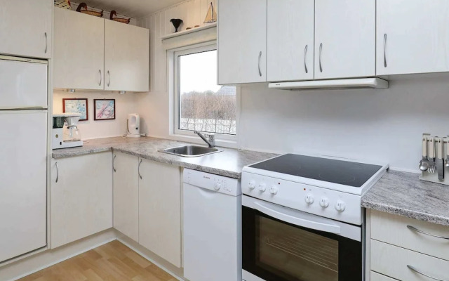 Cozy Holiday Home in SÃ¸ndervig near Beach