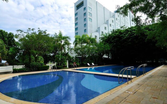 Parkcity Everly Hotel