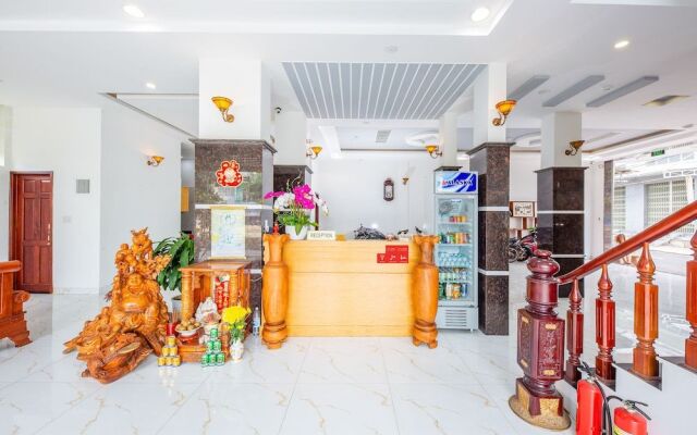 OYO 530 Duy Nhat Hotel