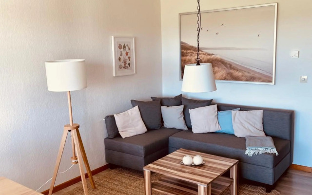 Ostseenest - Sonnige Ferienwohnung mit Ostseeblick