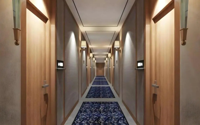 Christee Suites Hotel