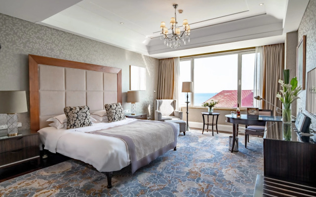 Qingdao Seaview Garden Hotel