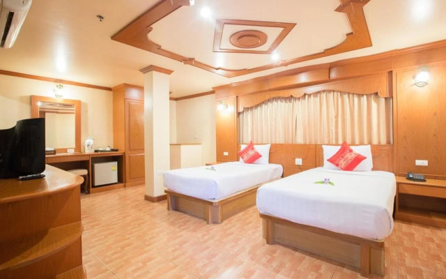 Tiger Hotel (Complex)