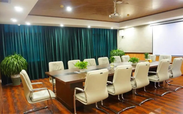 GreenTree Inn Tangshan Lubei District Aegean Sea