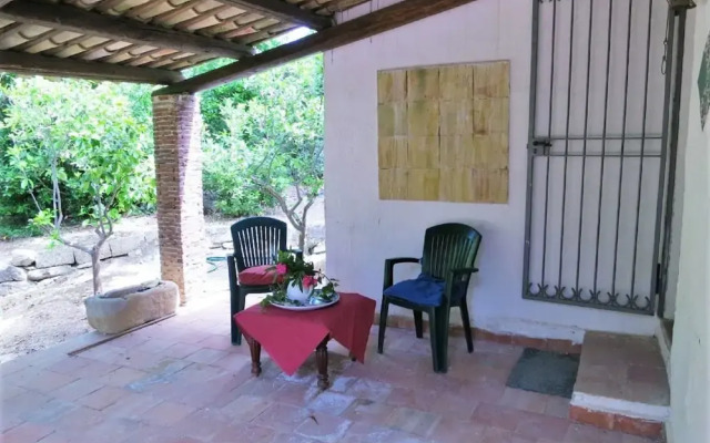 Delightful Holiday Home in Fulgatore With Swimming Pool