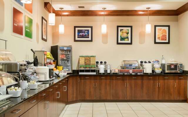 Comfort Inn & Suites