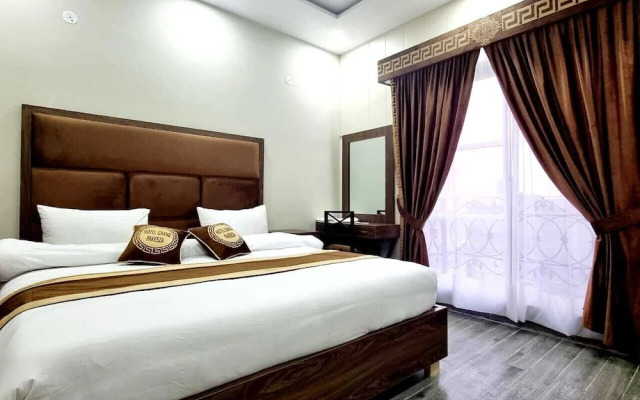 Hotel Grand Pakeeza