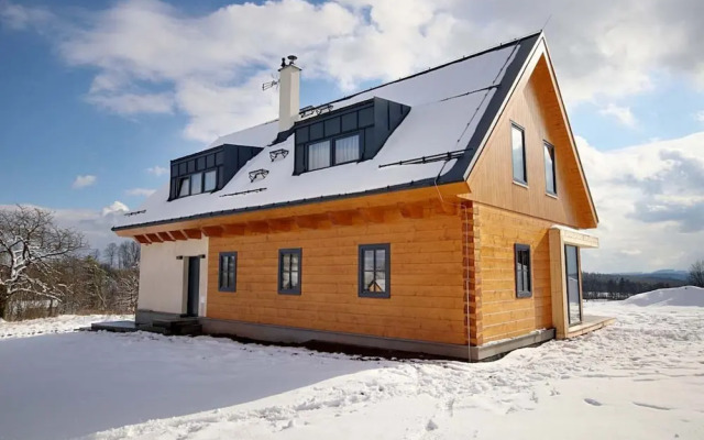 Villa in Cerny Dul With Sauna