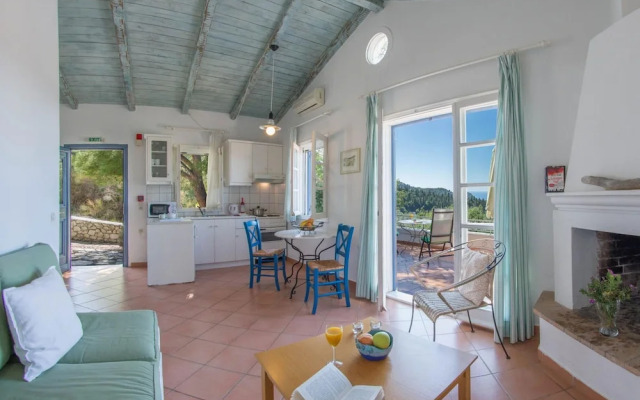 Villa Morea - Agios Nikitas Villas