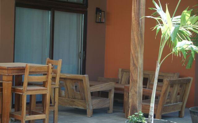 El Sitio Villas
