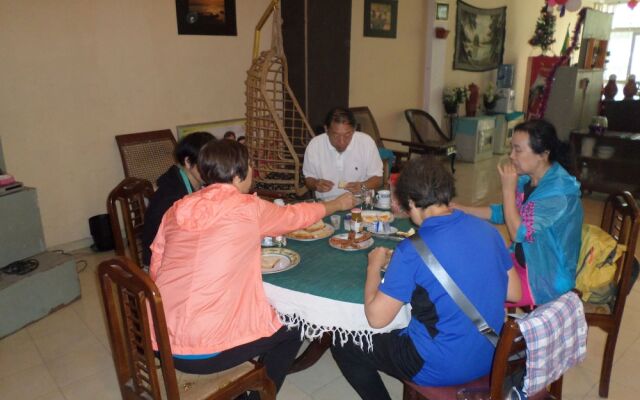 Mount Lanka Hotel & Suites
