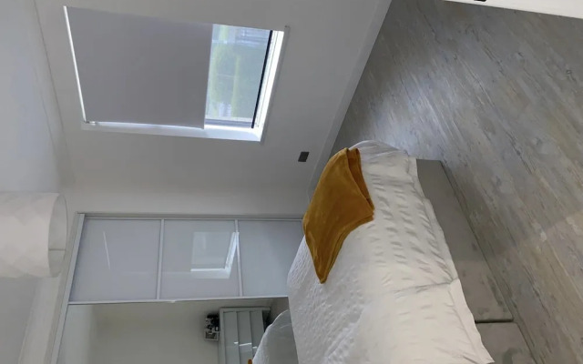 COP 26immaculate Newly Refurbished2 bed in Glasgow