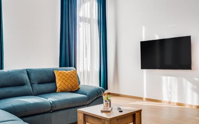 ARI Central Apartment 2