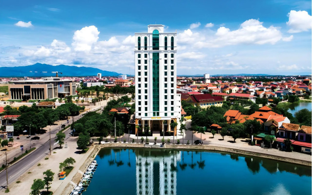 Royal Quang Binh Hotel