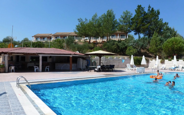 Gardenos Hotel