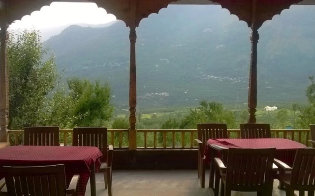 Rudra Holidays Hotel