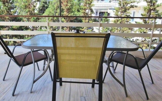 Rooftop 1 Bdr Apt - Metro Cholargos - 5 Min Walk