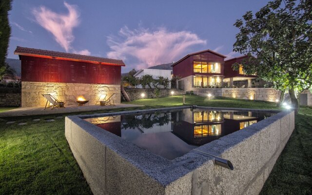 Quintãs Farm Houses
