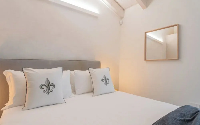 Muralto's Nest by Rent all Como