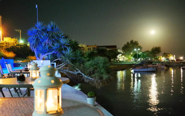 Porto Evia Boutique Hotel