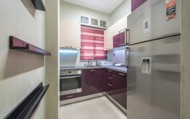 Stylish 2 Bd Urban Retreat Near Panormou
