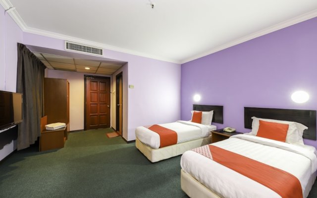 OYO 472 Comfort Hotel 1