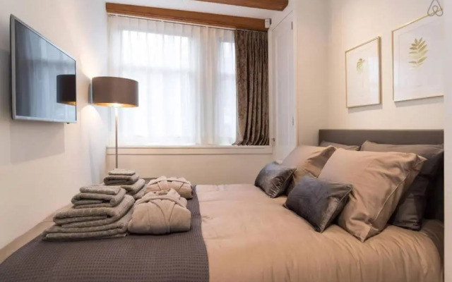 Canal Dream Apartment