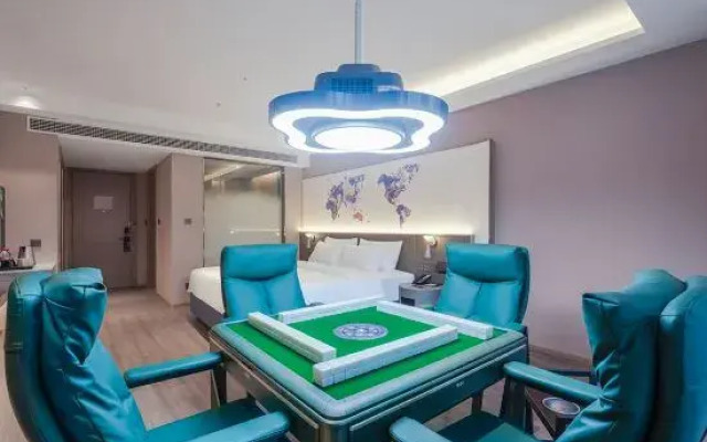 Kyriad Hotel (Wuhan Jiangxia University Town)
