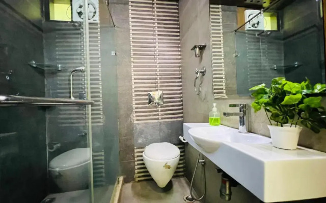 Olive Service Apartments - Green Park Main