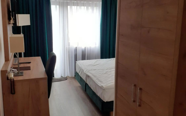 Land Gut Hotel Zum Alten Forsthaus