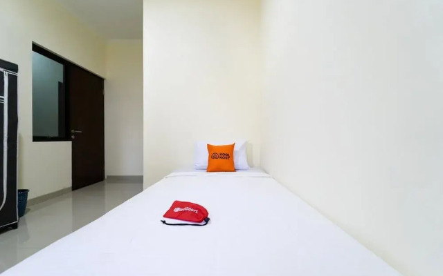 KoolKost near Universitas Tarumanegara