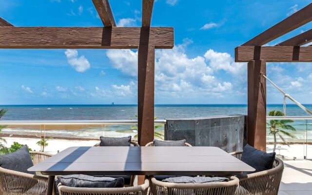 Mareazul Beach Condos Playa Del Carmen